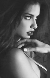 ��ģ�³�֮����ӱ